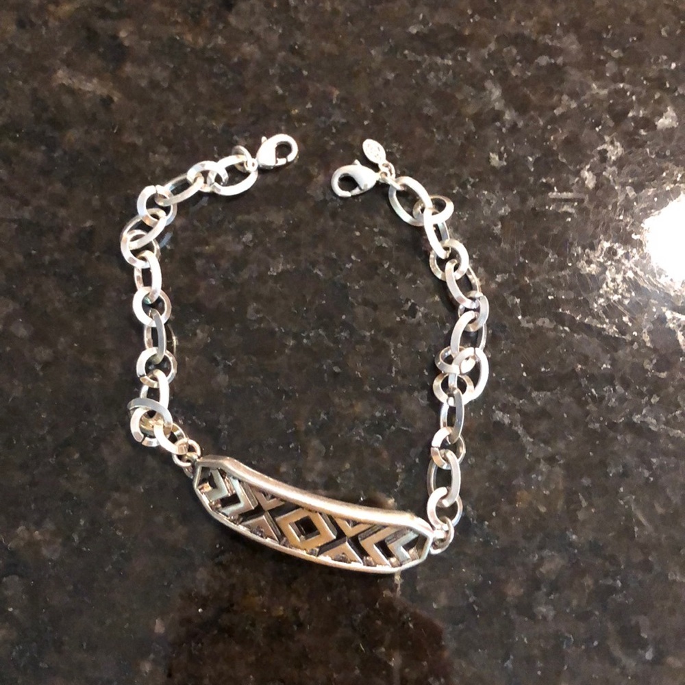 Metal design bracelet - Picture 3 of 4
